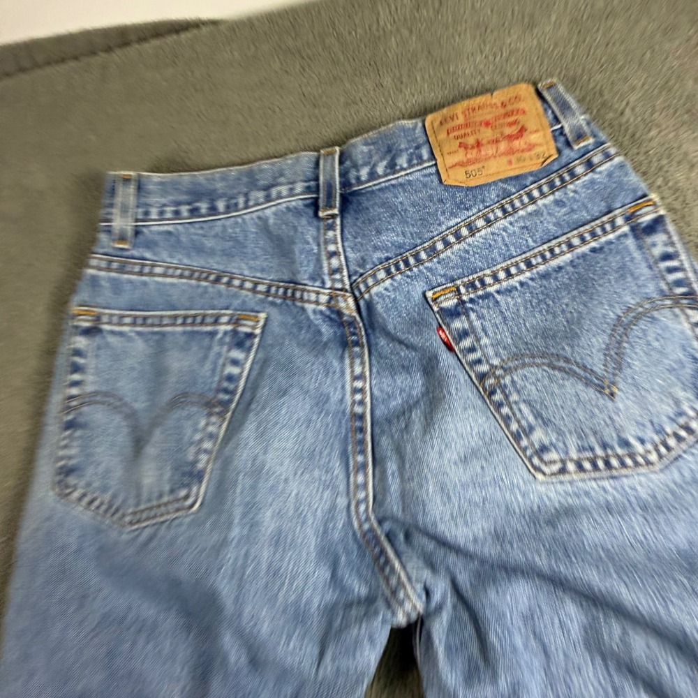 Levis 505 Regular Fit Straight Leg Light Wash Denim Jeans 30x32 USA Made Vintage